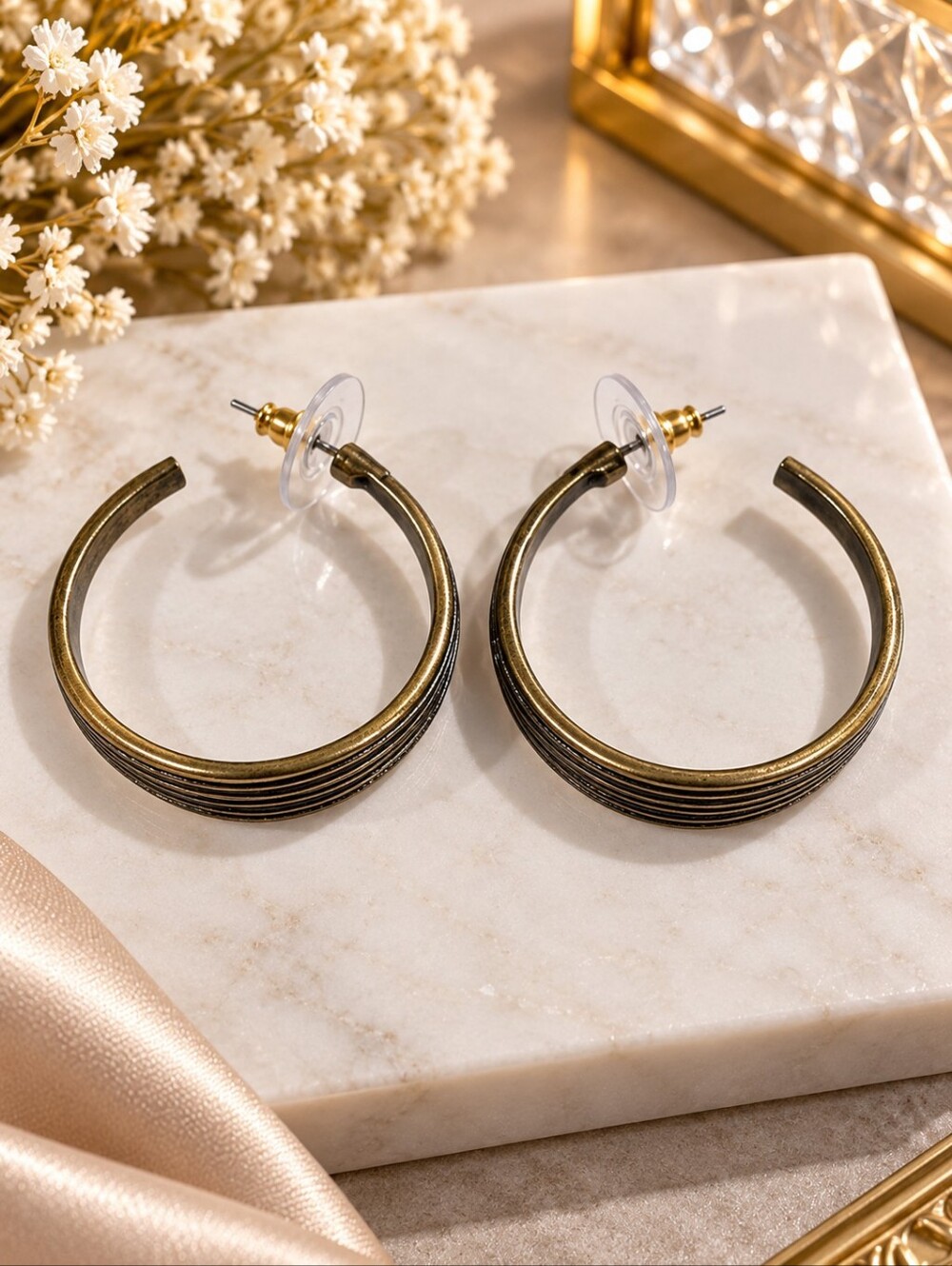 Antique Gold Tone Ribbed Hoop Earrings Textured Statement Hoops - Women Jewelry